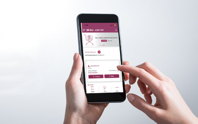 A Customised Mobile App Experience by Axis Bank | Liqvd Asia